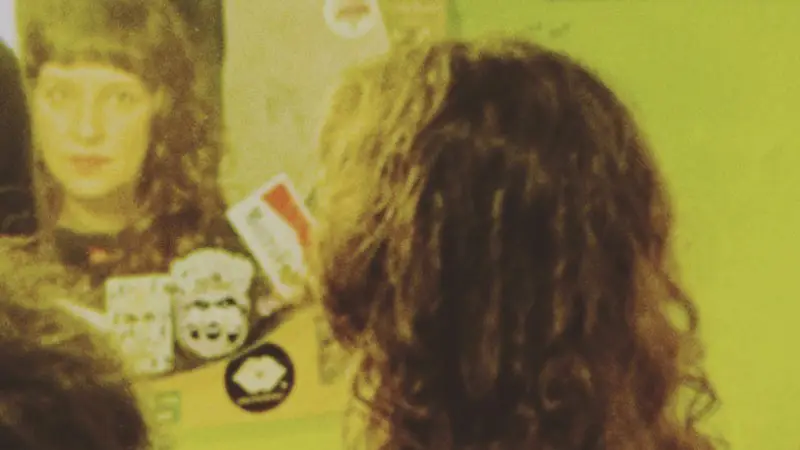 Reflexos, luzes e sombras que formam um disco: Echo Upstairs lança EP